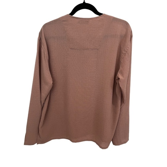 COOL Long Sleeve V-Neck Embroidered Lightweight Top Size XXL - Picture 3 of 3